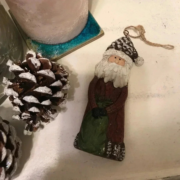 NWOT Santa Ornament- free when bundled w any item - Picture 1 of 3